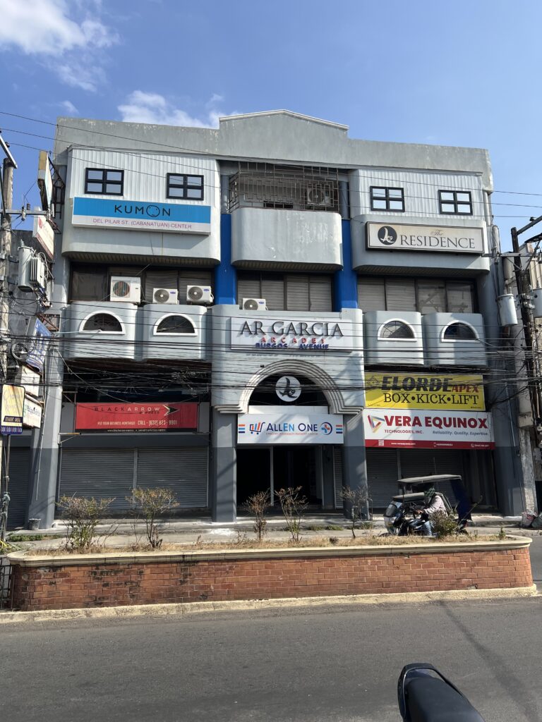 del-pilar-st-cabanatuan-center-10